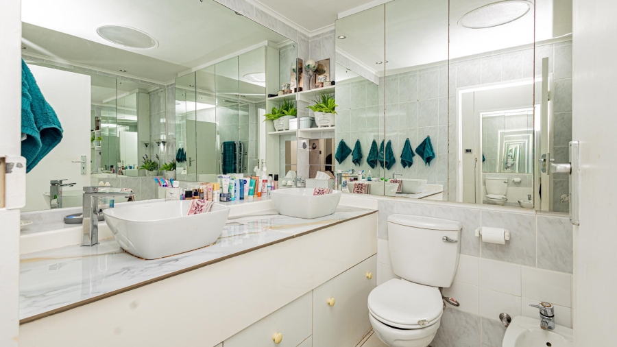 2 Bedroom Property for Sale in Strand Central Western Cape